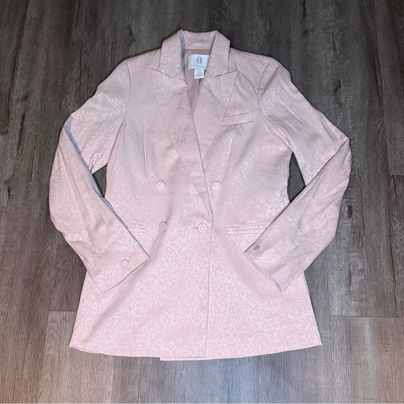 House of Harlow 1960 Jackets & Blazers - House of Harlow 1960 Jacquard Blazer | Blush Pink | XS